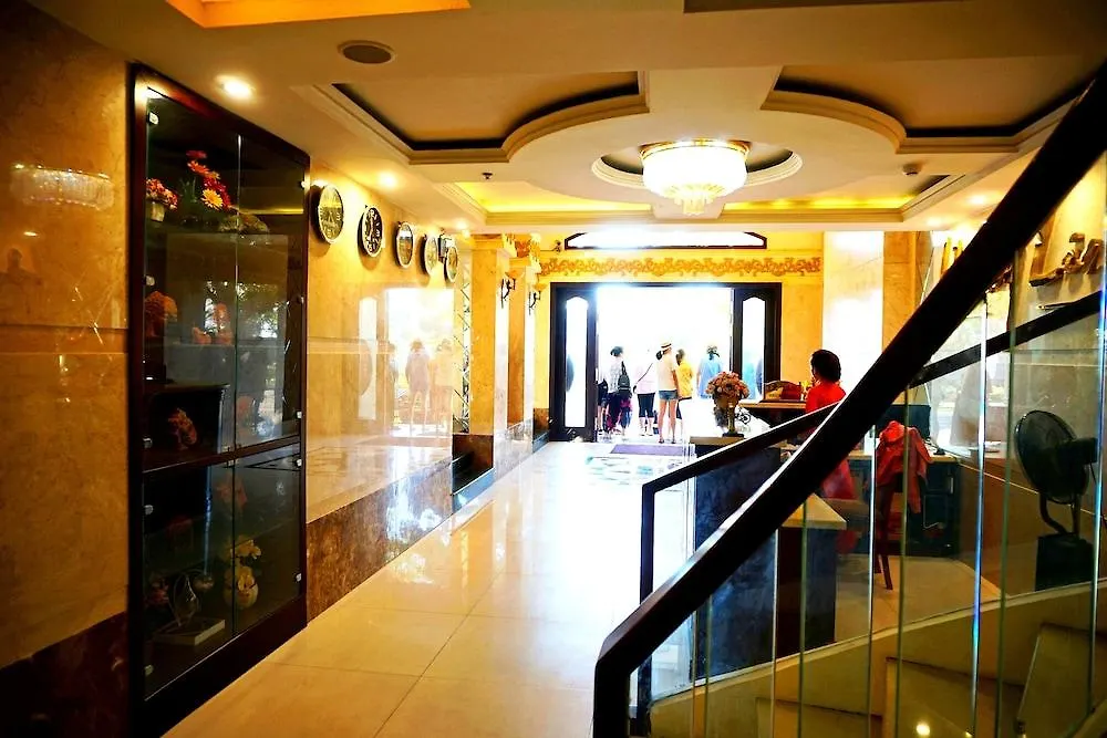 ***  Hoang Linh Dan Hotel Da Nang Vietnam